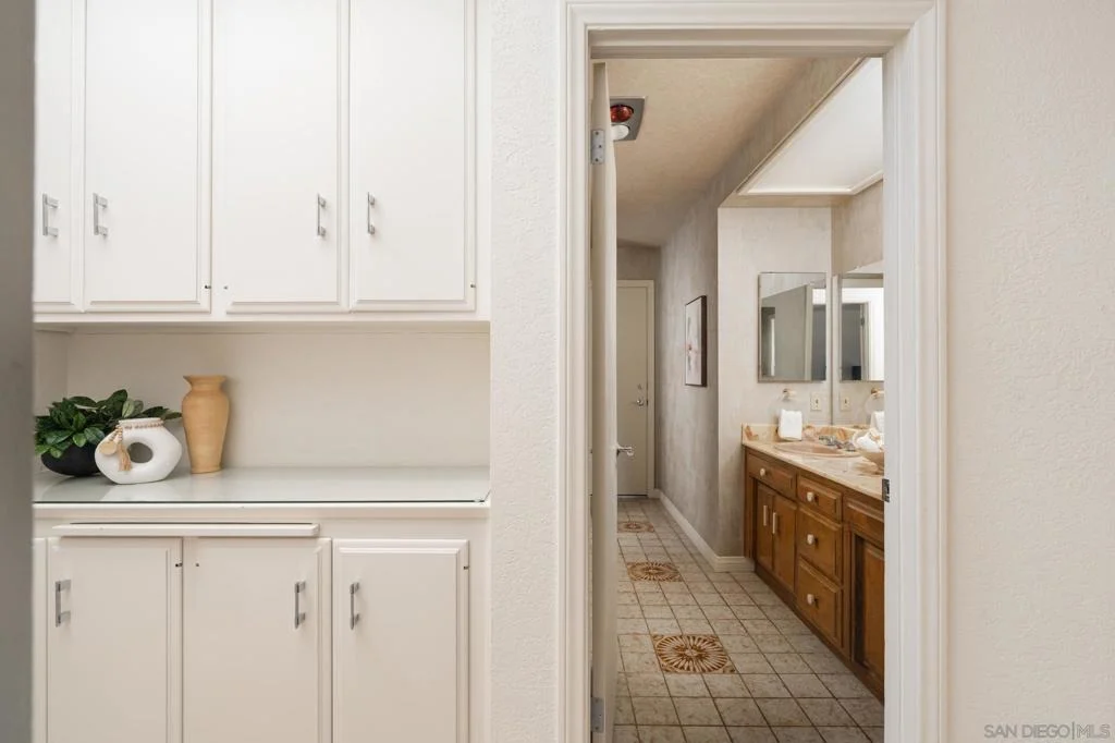 Photo of 15943 Ranch Hollow Rd