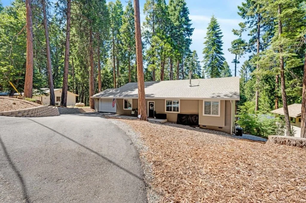 Photo of 3884 Opal Trail