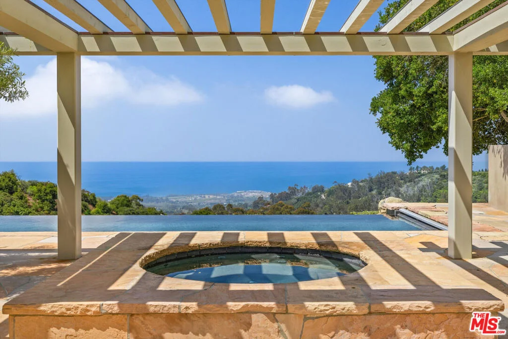 Photo of 892 Toro Canyon Road