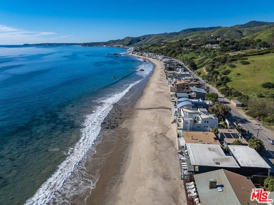 Photo of 24548 Malibu Road
