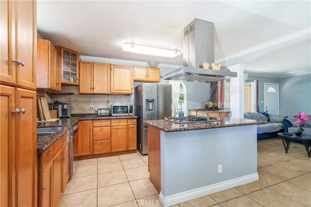 Photo of 38632 Lemsford Avenue