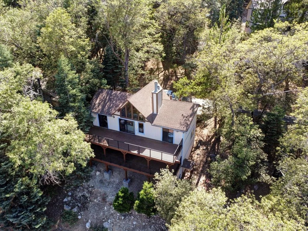 Photo of 214 S Fairway Drive