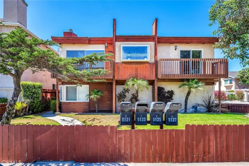 Photo of 5123 Neptune square
