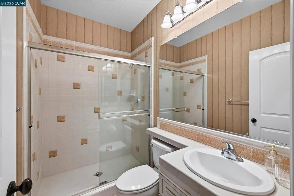 Photo of 3086 Hastings Way