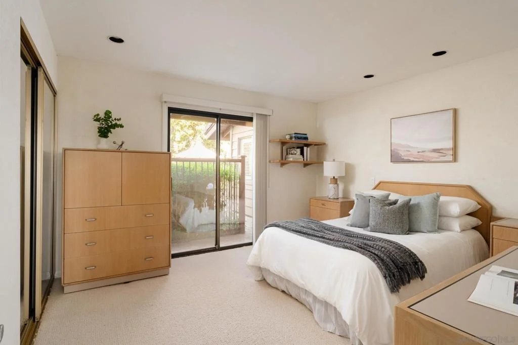 Photo of 15943 Ranch Hollow Rd