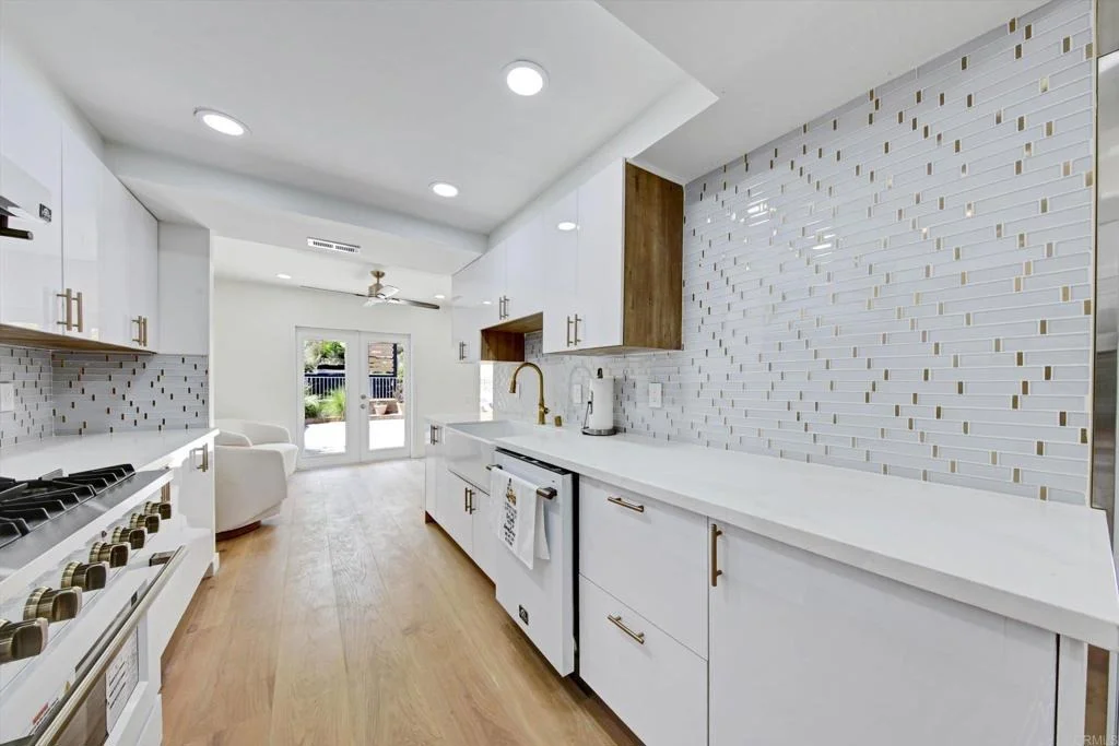 Photo of 5850 Menorca Drive