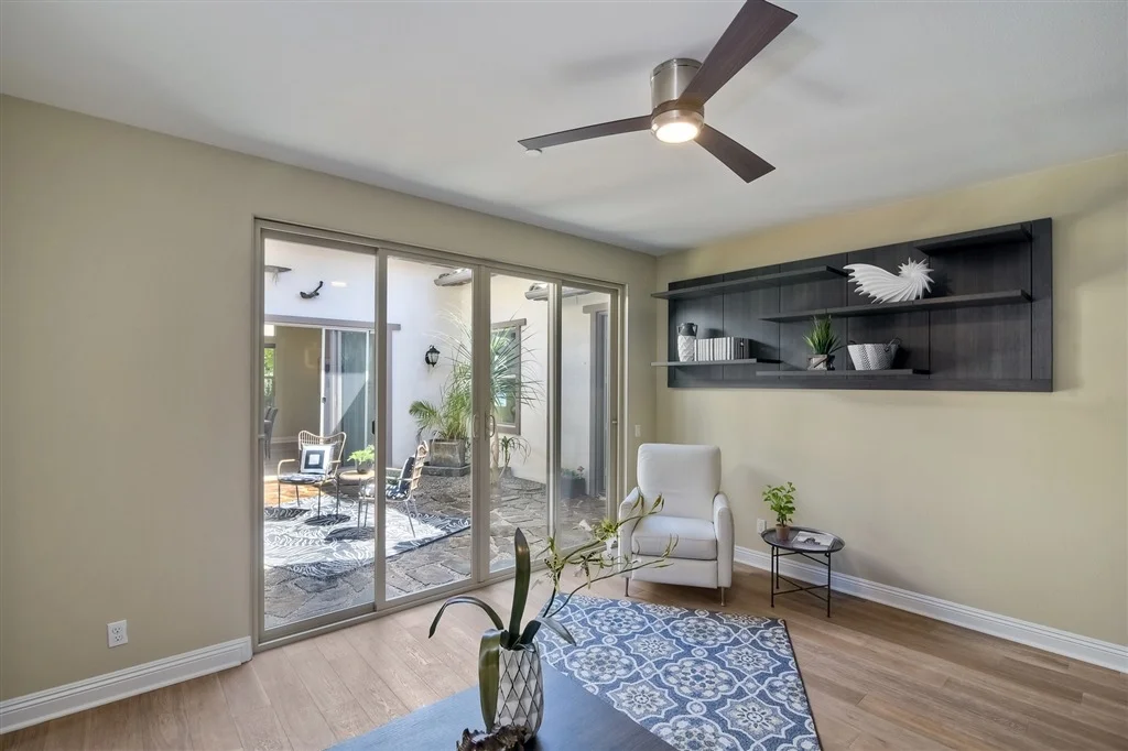 Photo of 686 Blossom Road