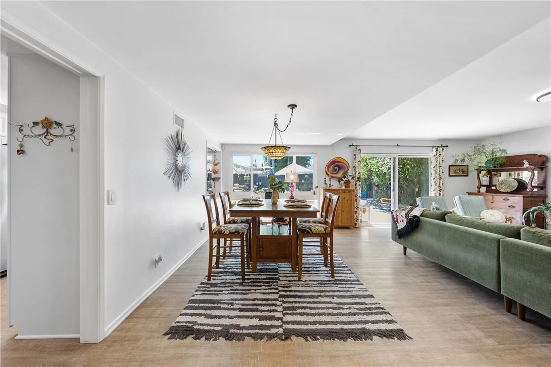 Photo of 1408 E Fairway Dr