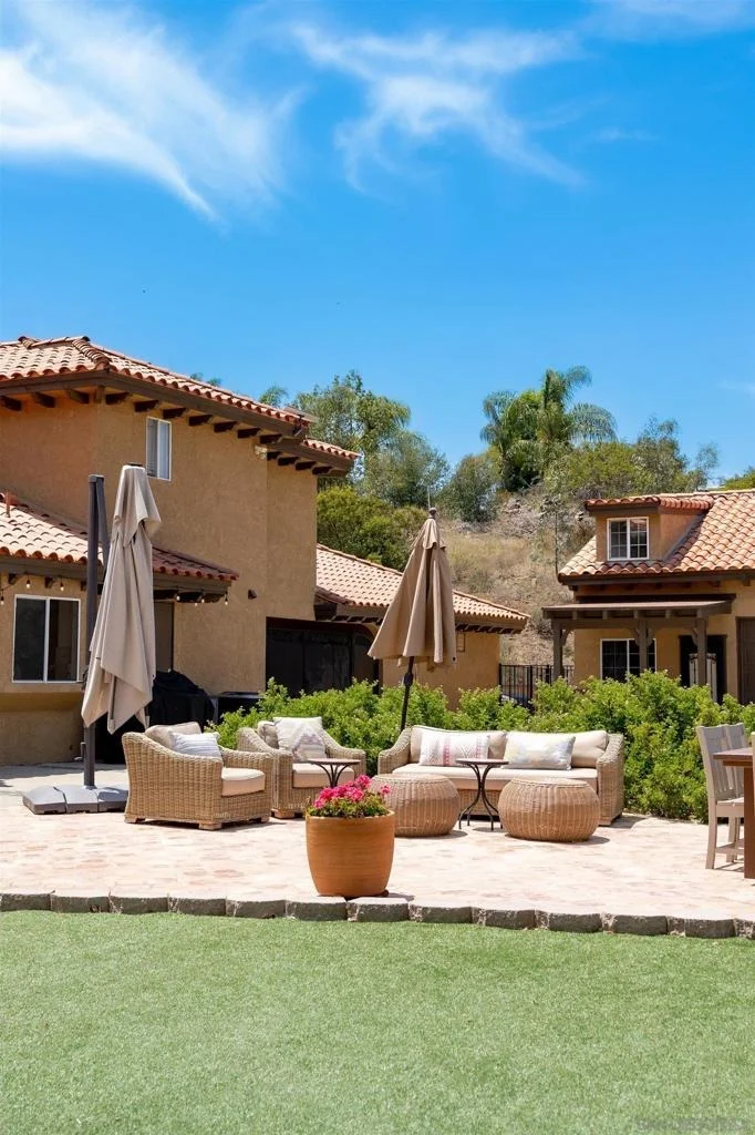 Photo of 24922 Terreno Drive