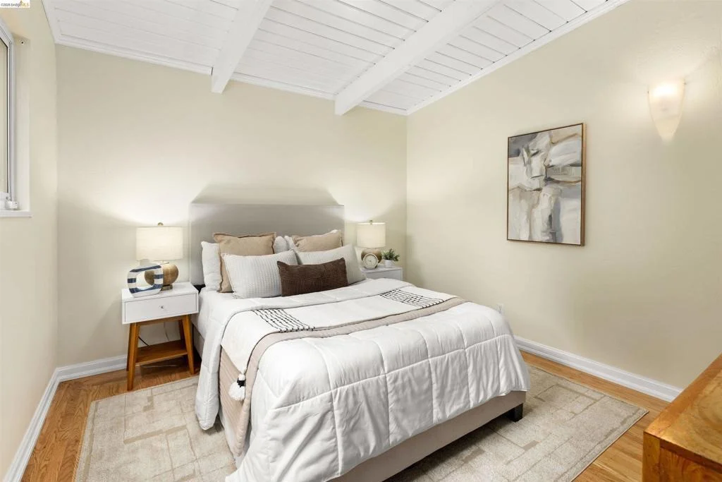 Photo of 7408 Park Vista