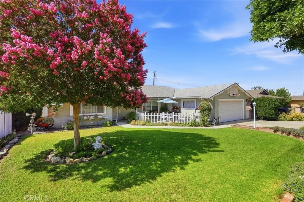 Photo of 614 Azure Court