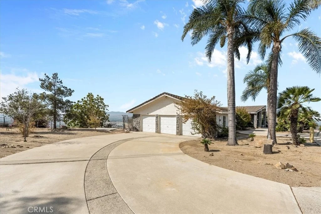 Photo of 7350 Live Oak