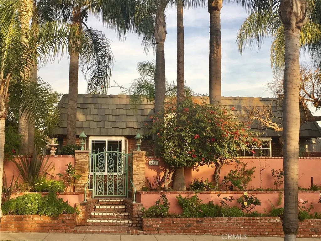 Photo of 266 Park Avenue