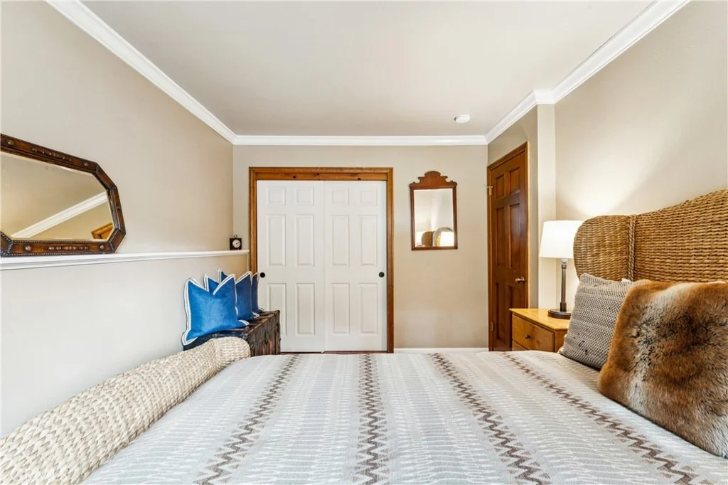 Photo of 892 Nadelhorn Drive