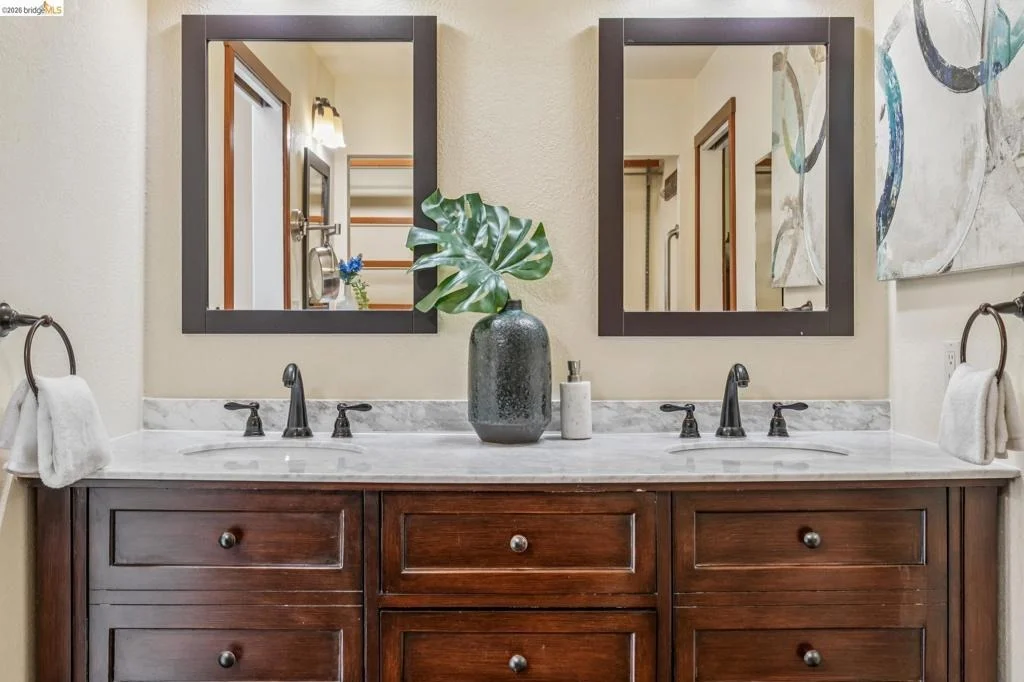 Photo of 2206 Pinehurst Court