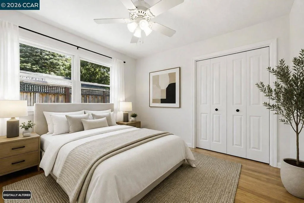Photo of 8 Lander Dr