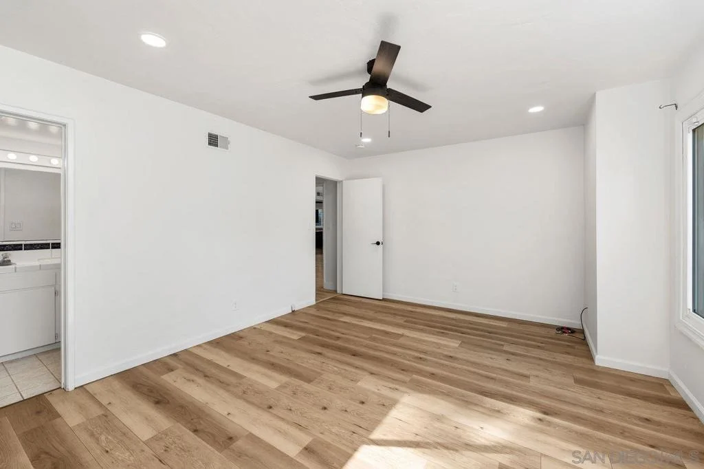 Photo of 4525 Avocado Blvd