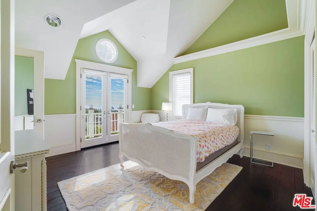 Photo of 6277 Sea Star Drive