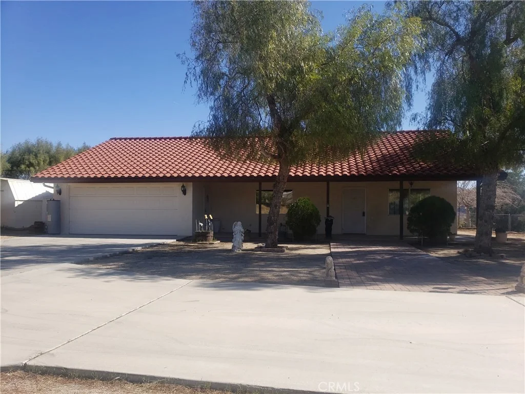 Photo of 10883 Juniper Avenue