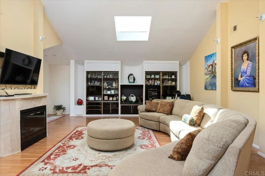 Photo of 13413 Mirar De Valle