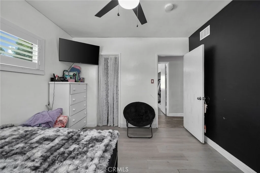 Photo of 3540 Nelson
