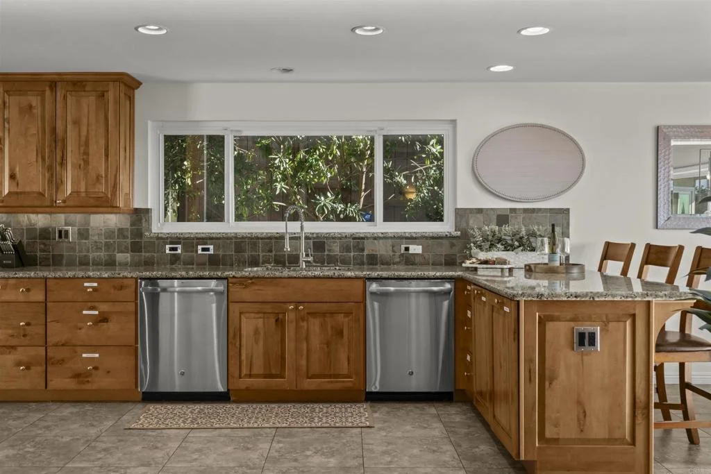 Photo of 4347 highland drive