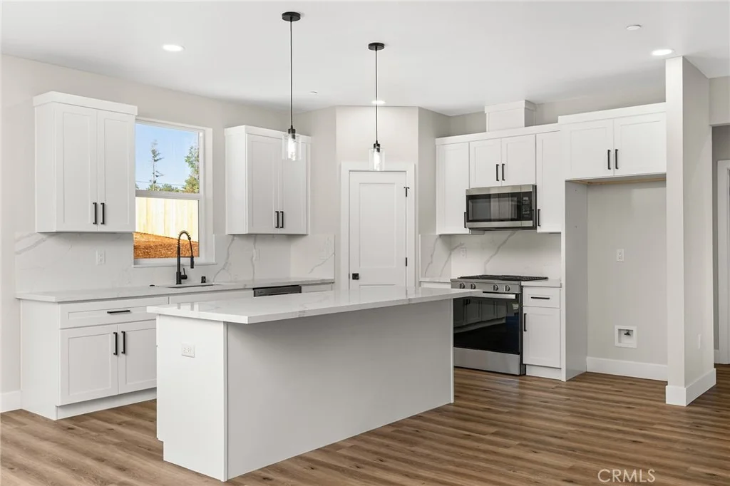 Photo of 591 Valley View Drive