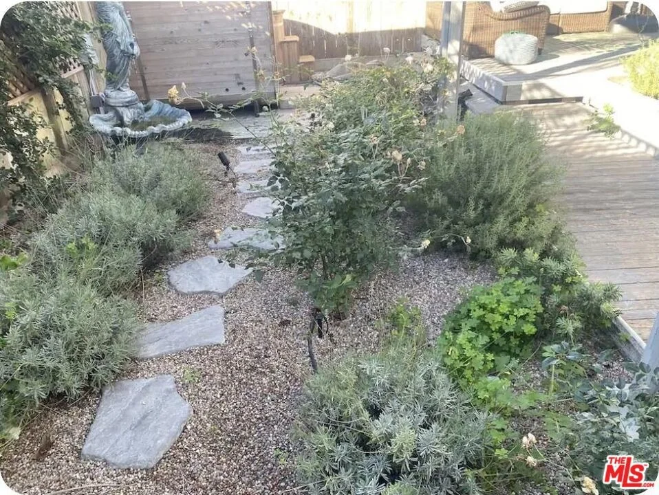 Photo of 263 N 12th Street