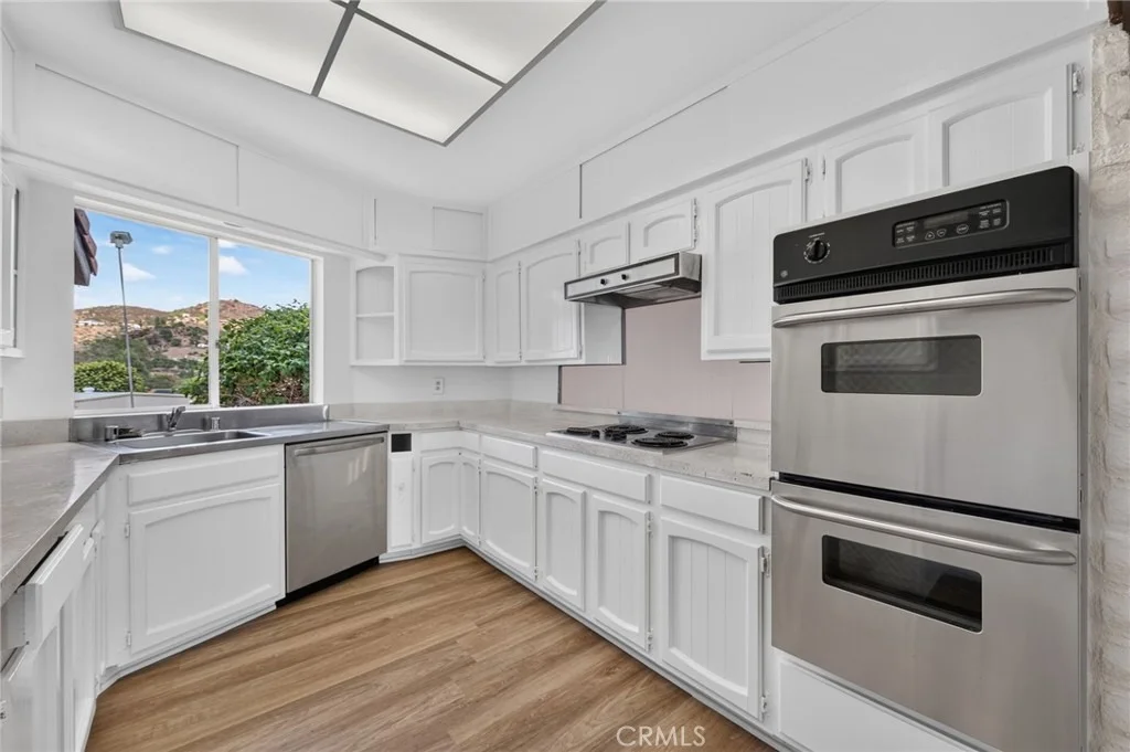 Photo of 2801 E Mission Road
