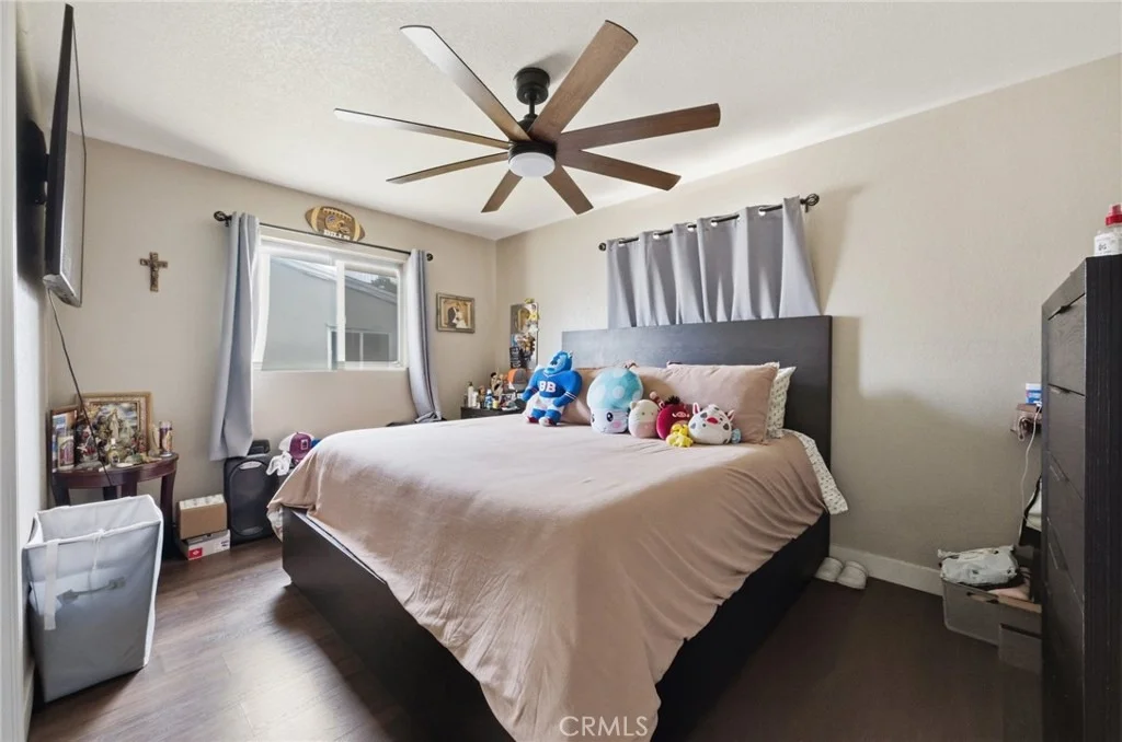 Photo of 18631 Hawthorne