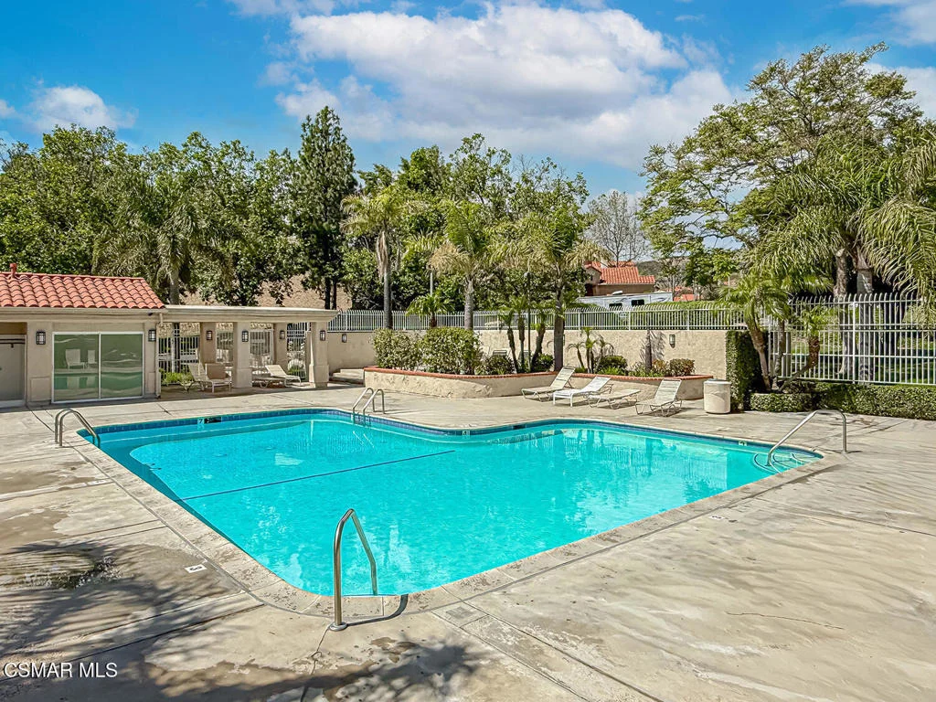 Photo of 7204 University Drive