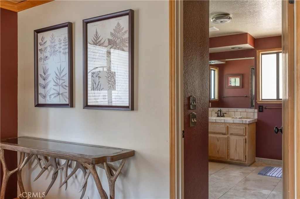 Photo of 43939 Yosemite Drive