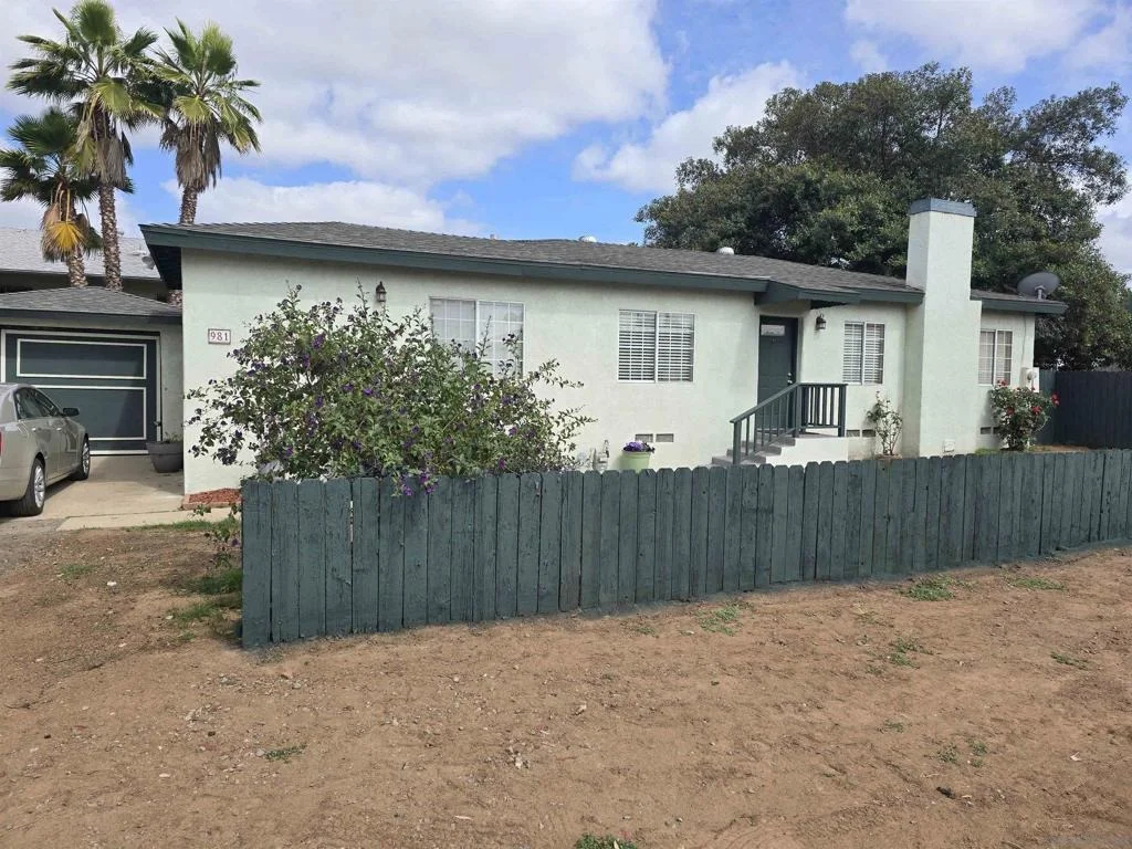 Photo of 981 S Lincoln Ave