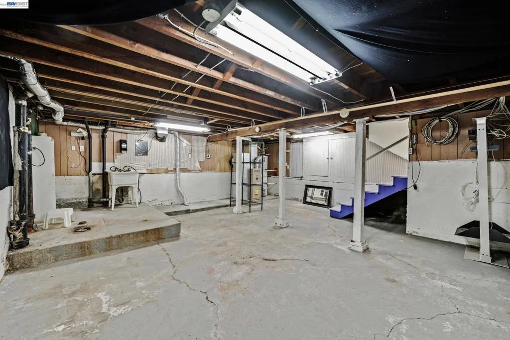 Photo of 784 Sunset Blvd