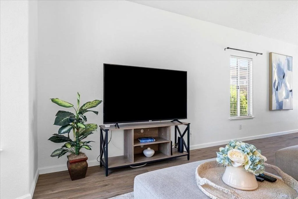 Photo of 78665 Bradford Circle