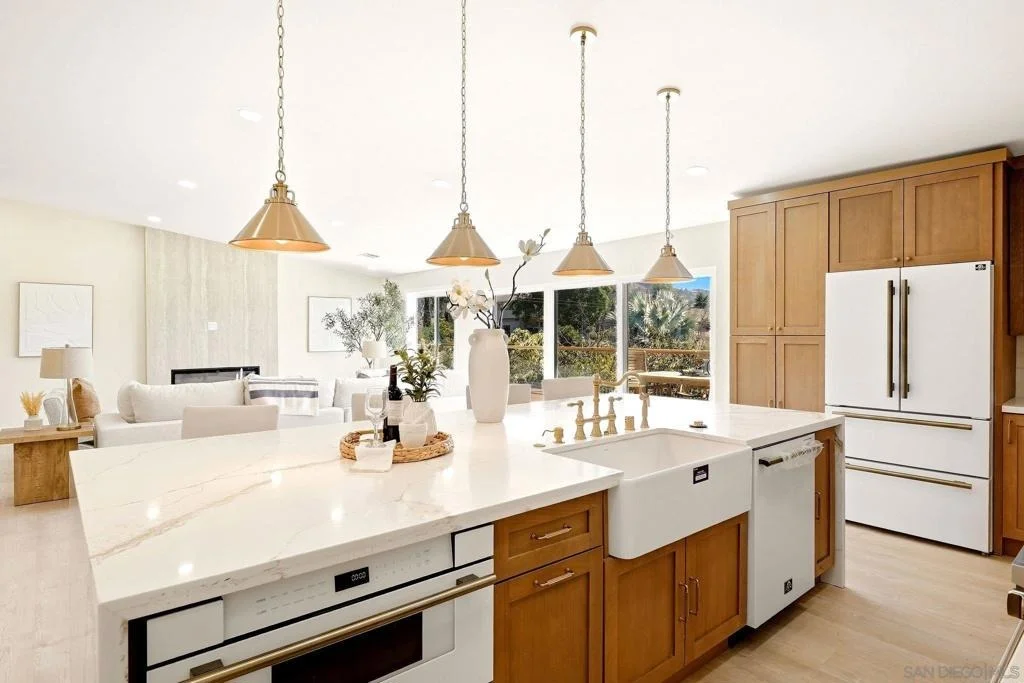Photo of 2073 Willow Glen