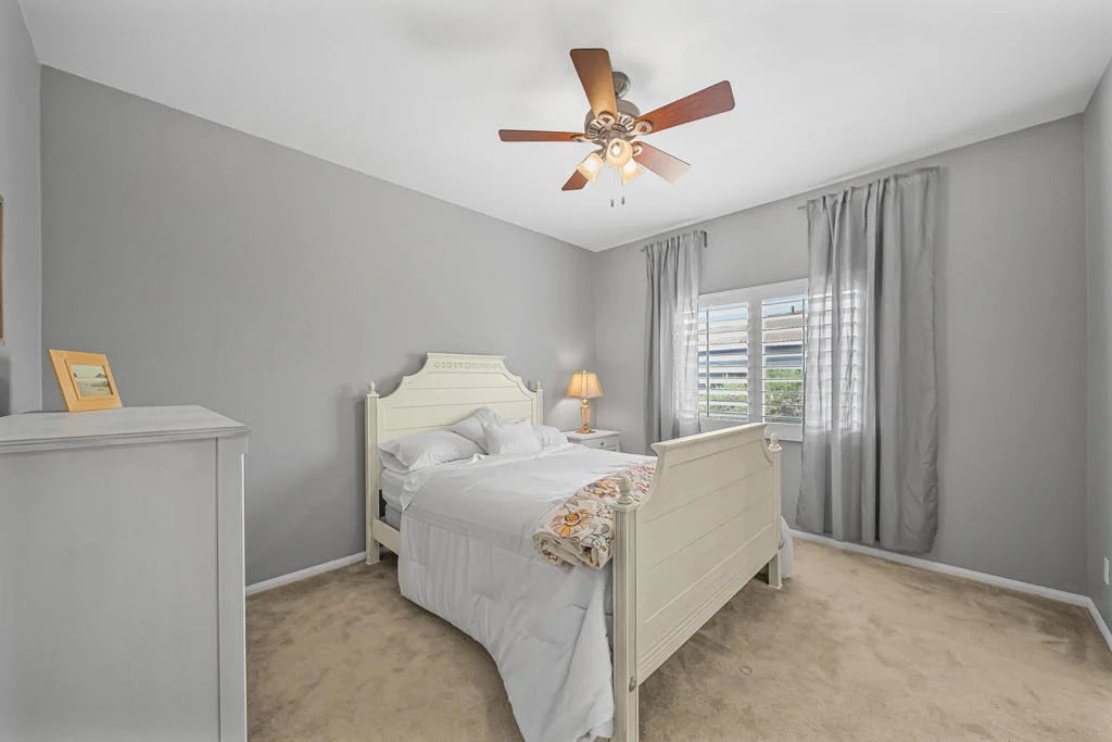 Photo of 42210 Summit Way