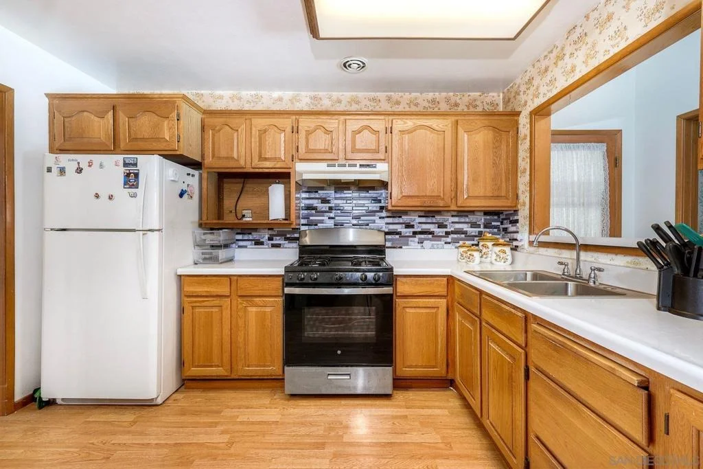 Photo of 965 Spinel Ave
