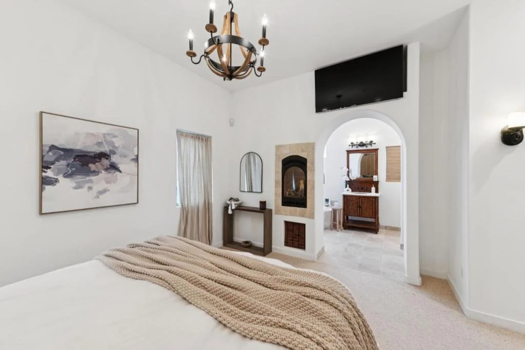 Photo of 1669 Beach Boulevard