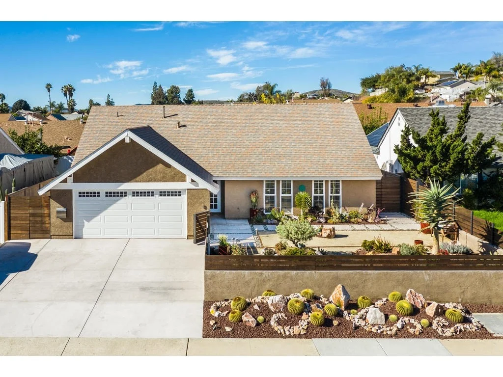 Photo of 10036 Los Ranchitos Road