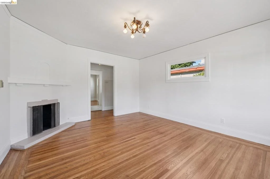Photo of 736 Key Route Blvd
