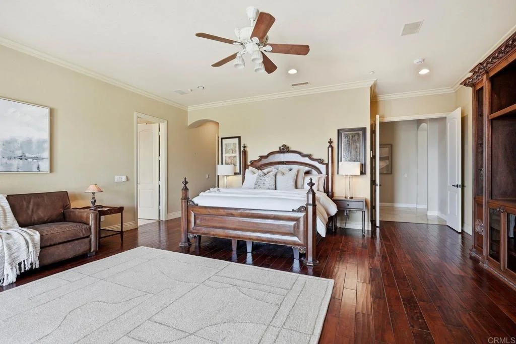 Photo of 2484 Dos Lomas