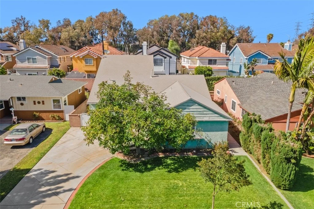 Photo of 10253 Angell