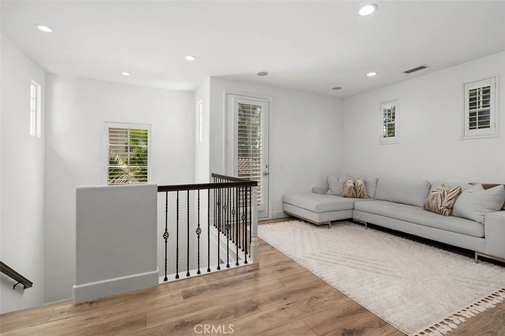 Photo of 41 Carpenteria