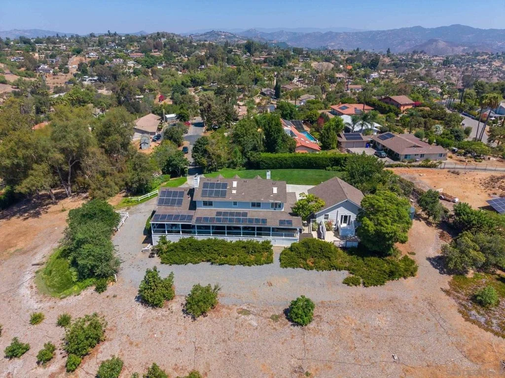 Photo of 2613 Sunset Hills