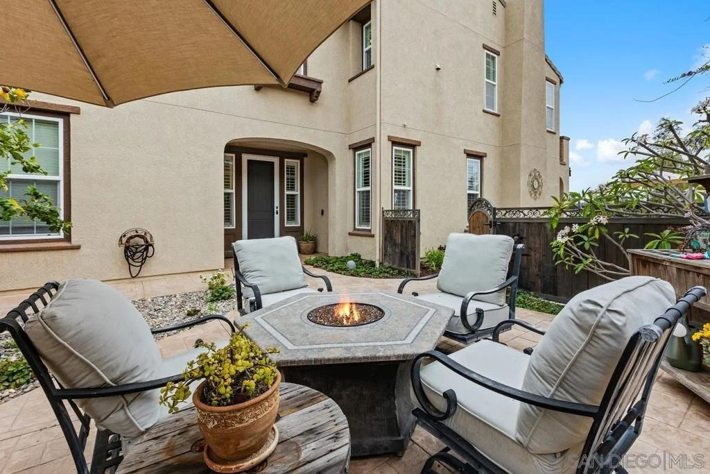 Photo of 1237 Breakaway Dr