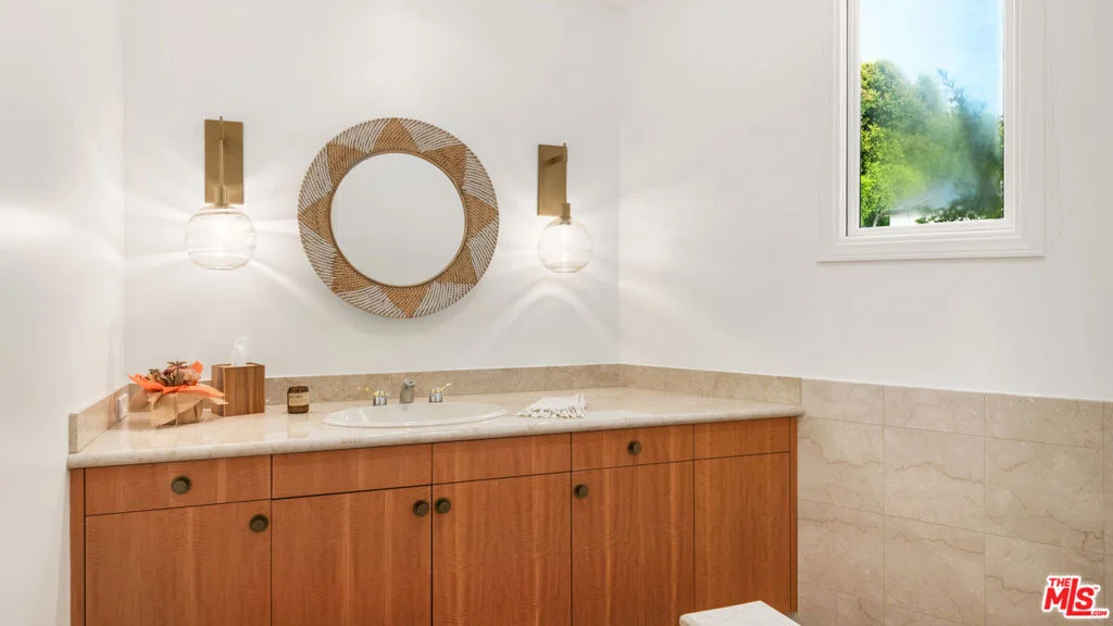 Photo of 27445 Winding Way