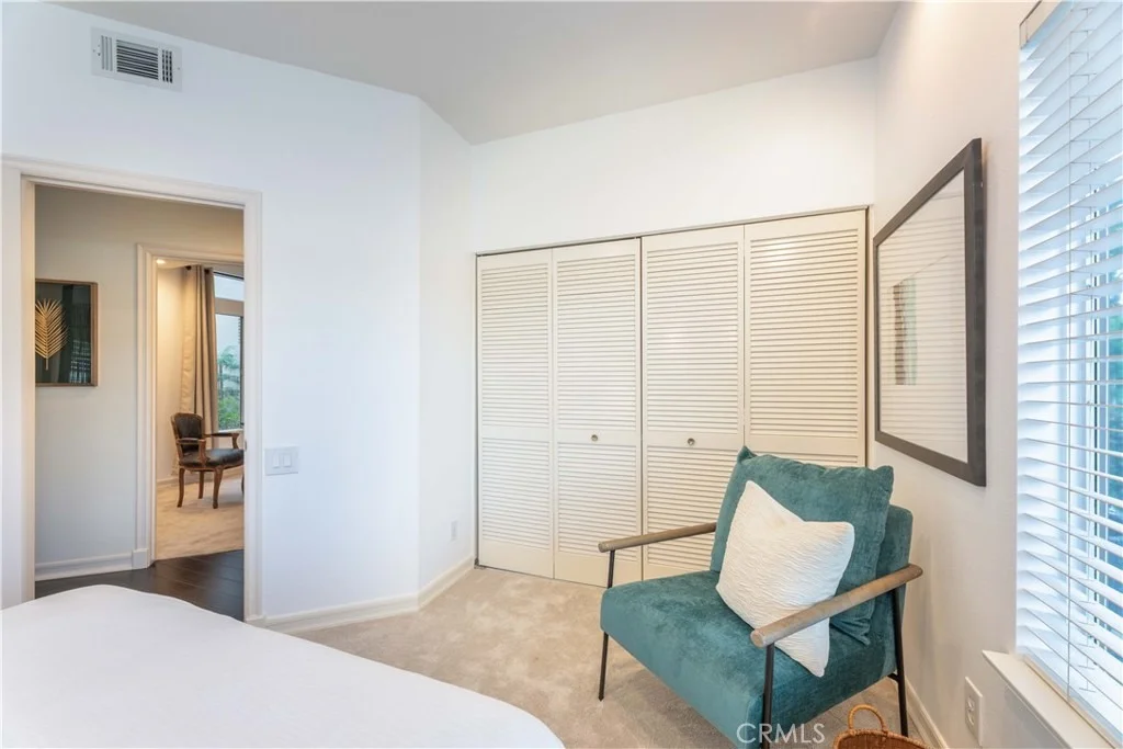 Photo of 5517 China Point