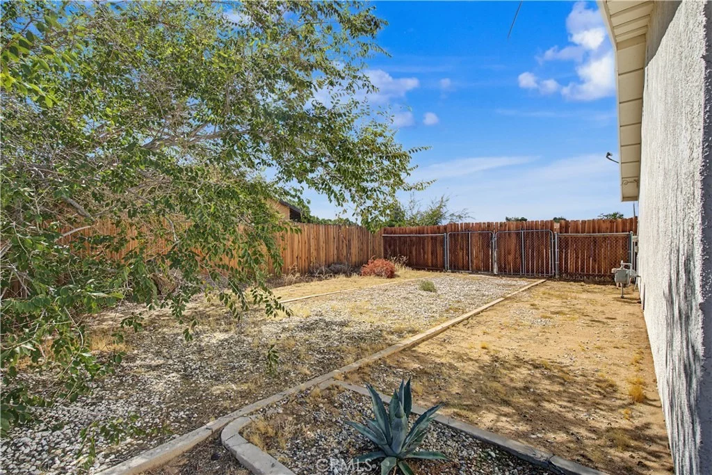 Photo of 12787 Algonquin Road