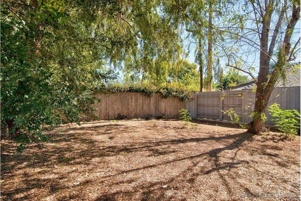 Photo of 4669 Valencia Dr